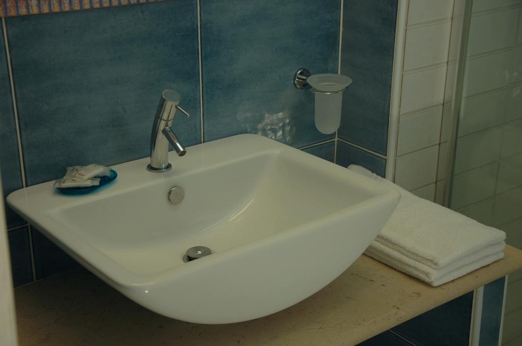 Hotel Cote D'Est San Foca Room photo